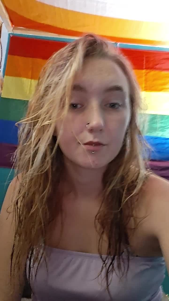 @AlexisKaye