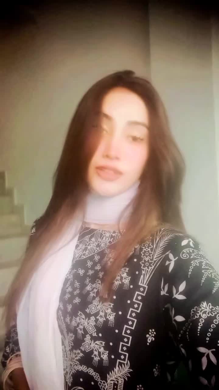 @𝐏𝐞𝐞𝐡𝐮 𝐛𝐡𝐚𝐭𝐭𝐢 ❤