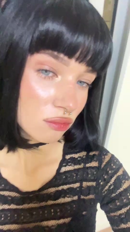 @Sapphô