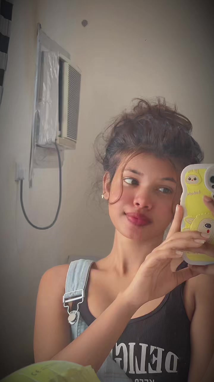 @රූබි 👅🧊