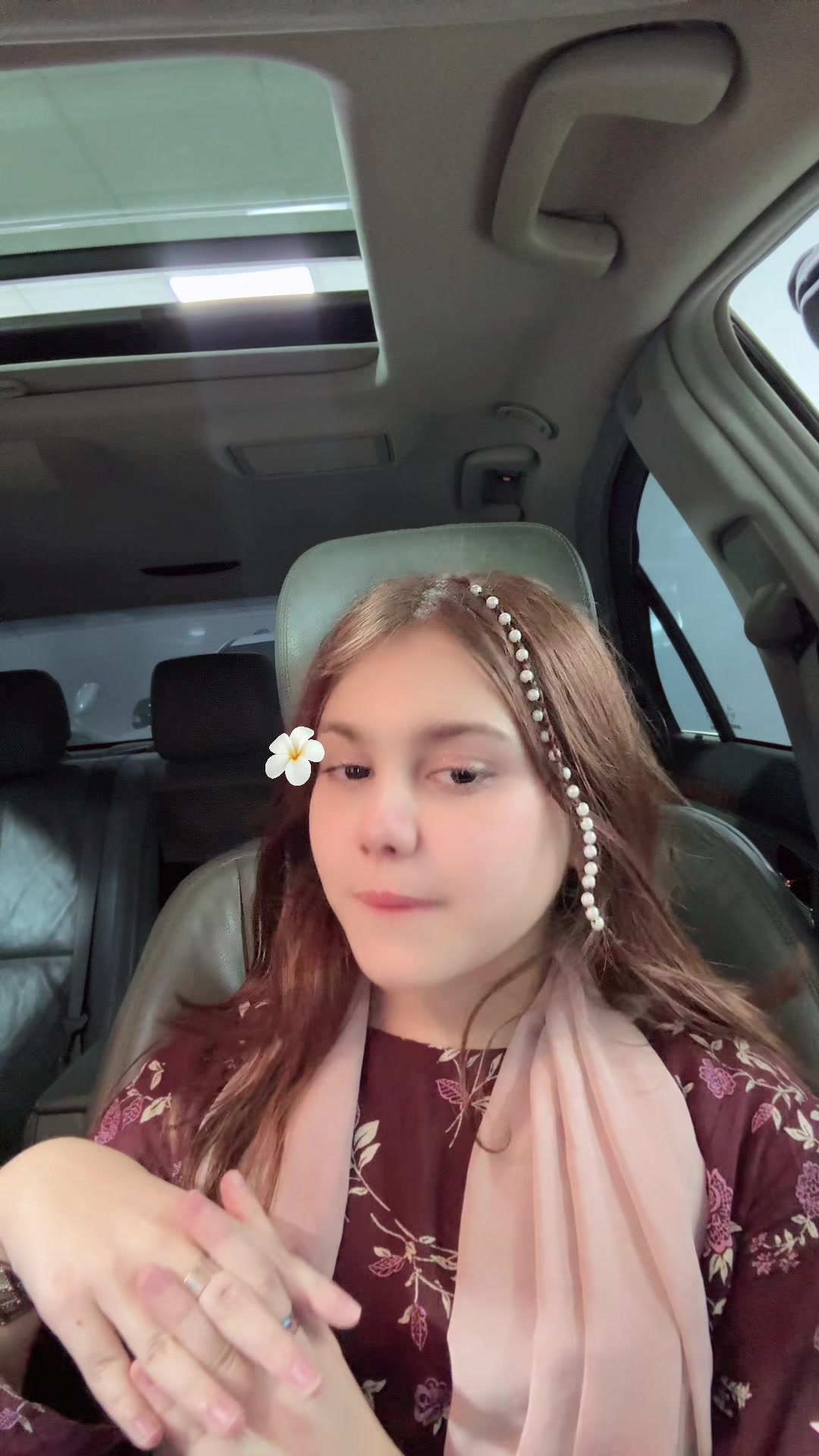@Zarrbaba_live