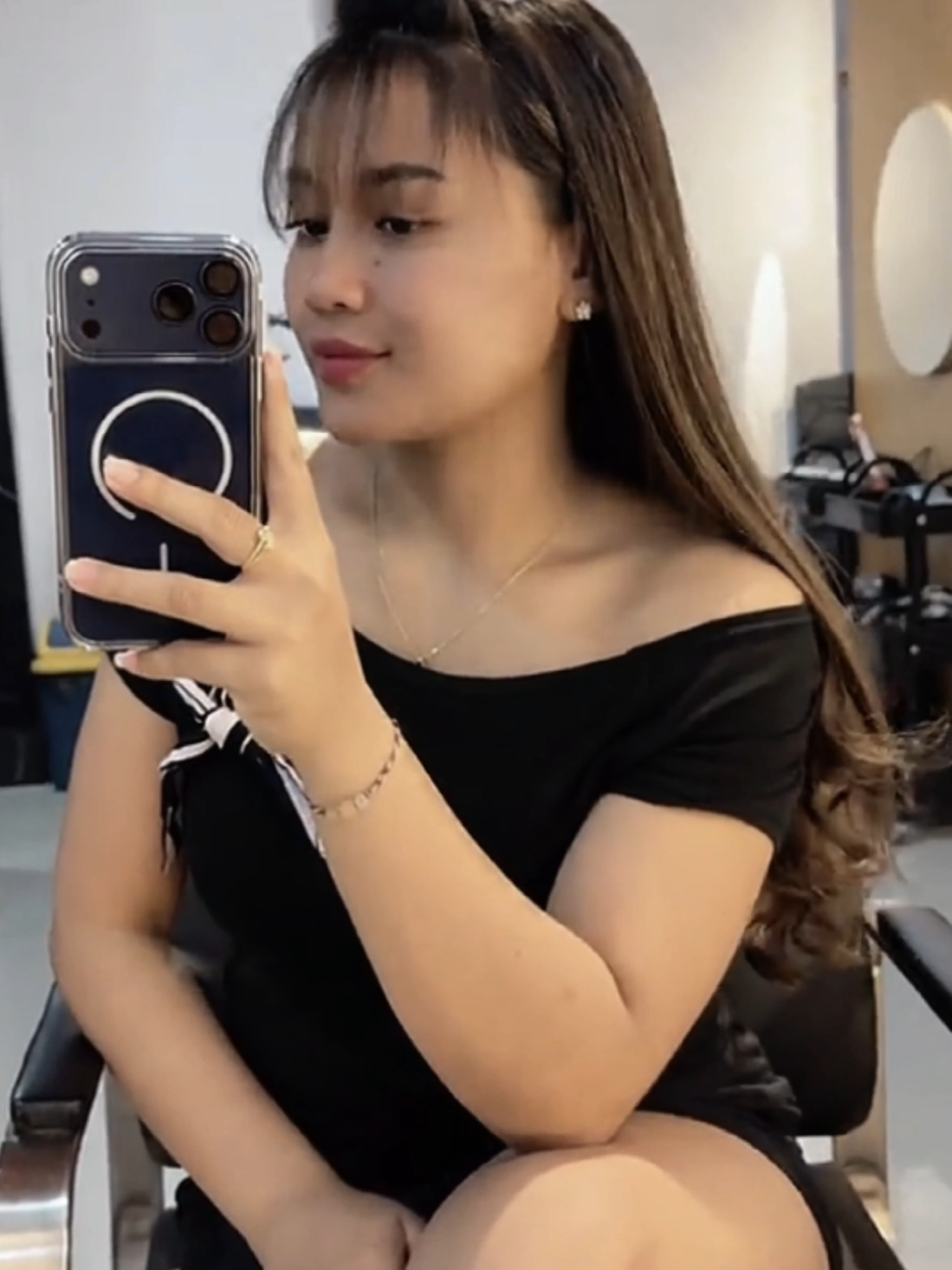 @Gemoy Menggigit 🍑