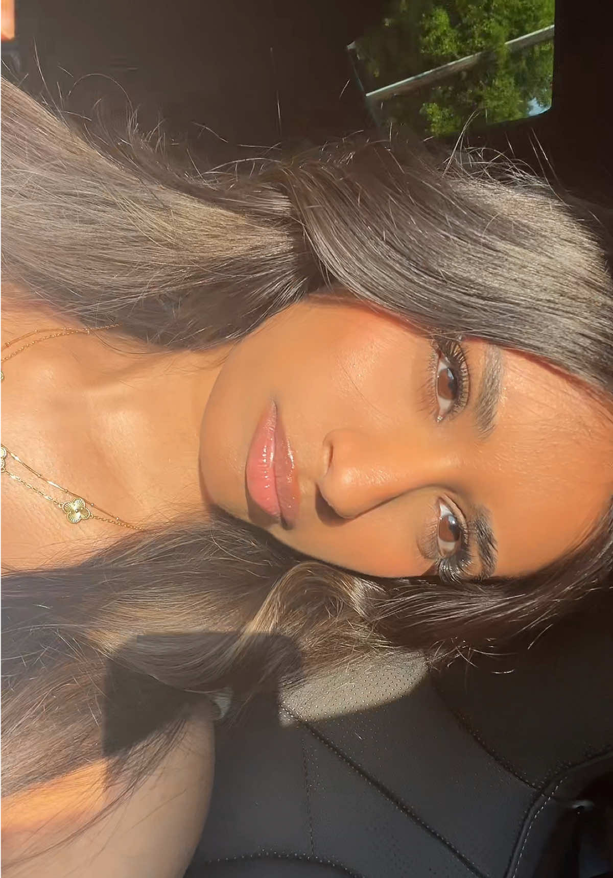@shainaॐ