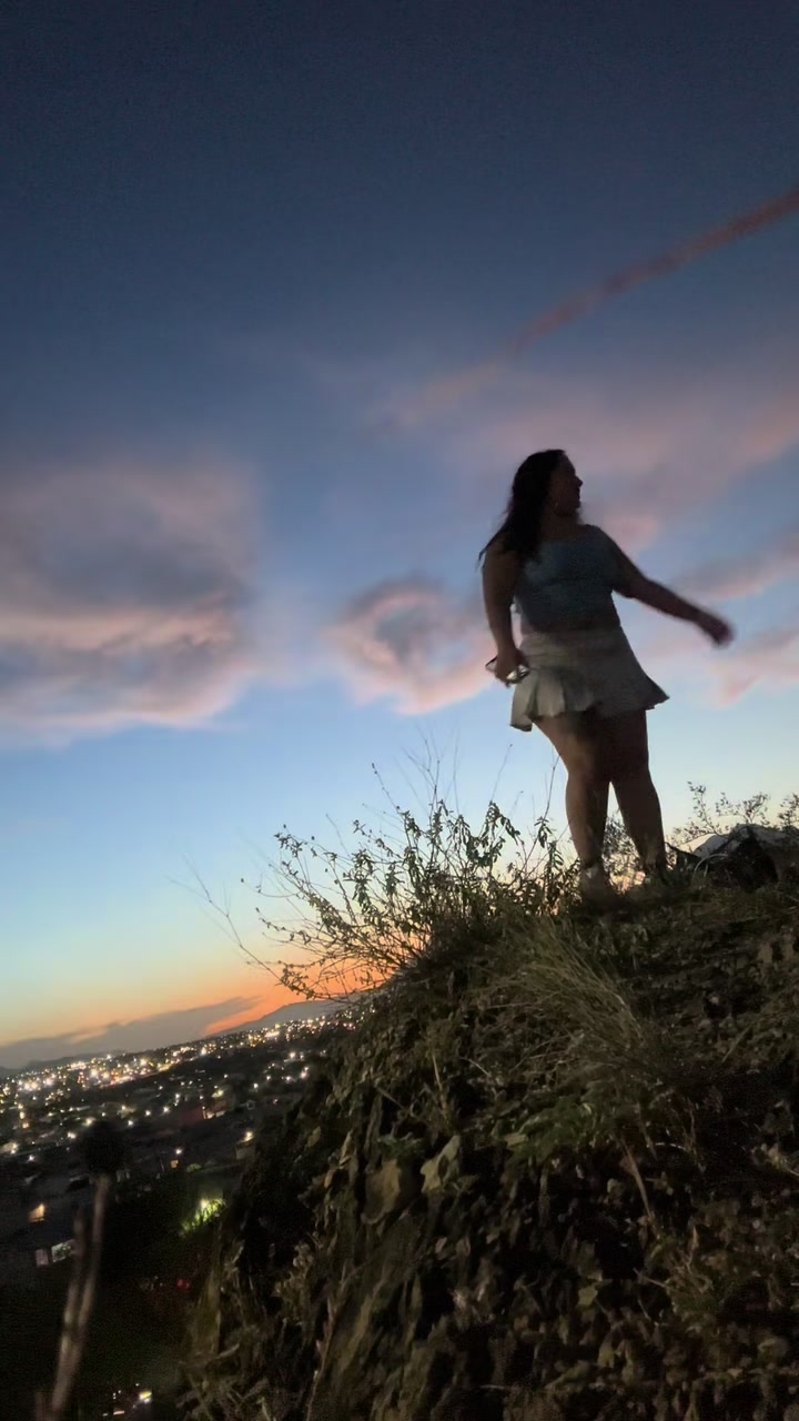 @lachicadelcentro