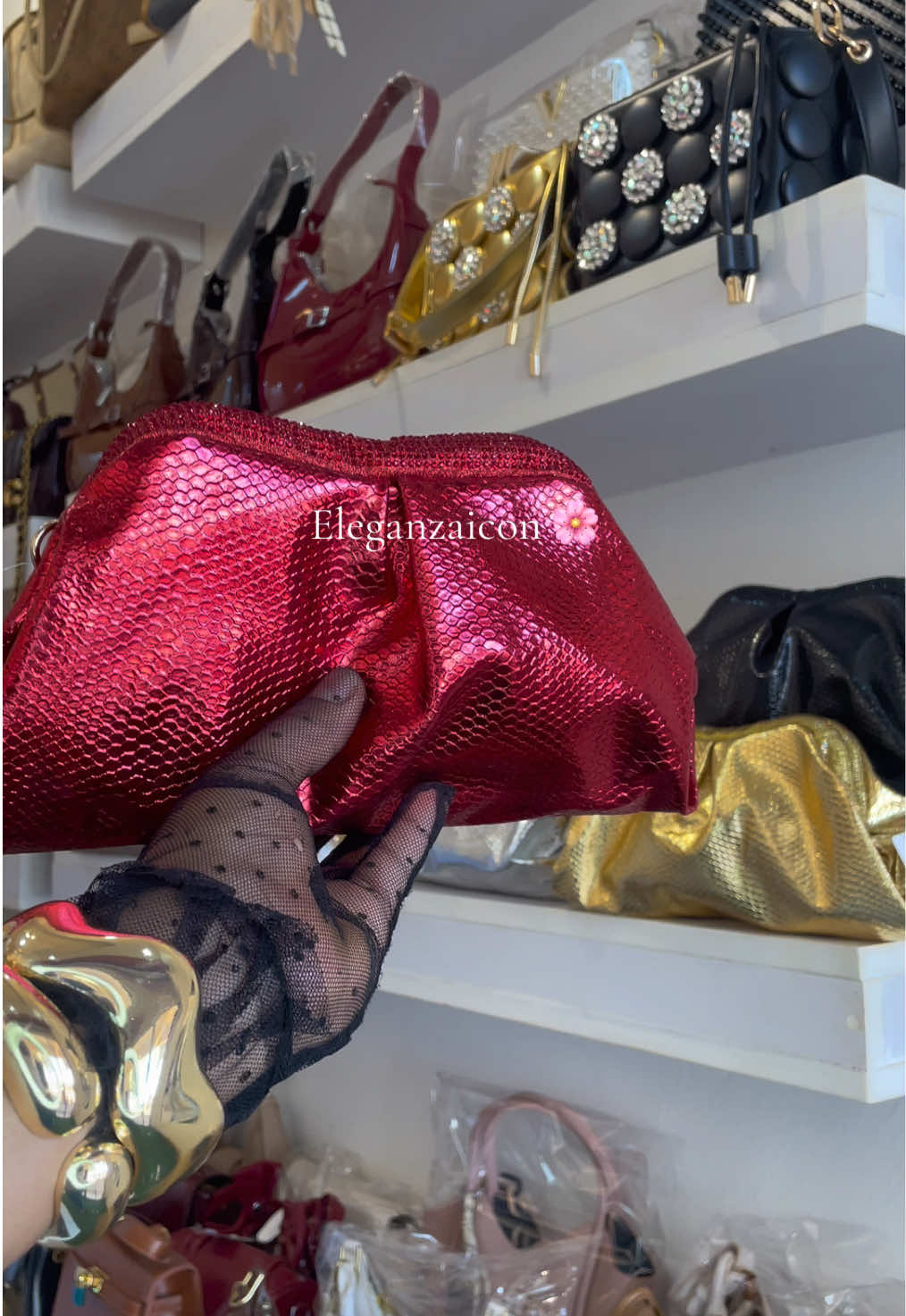 @ELEGANZAicon-jewelry/bag/heels