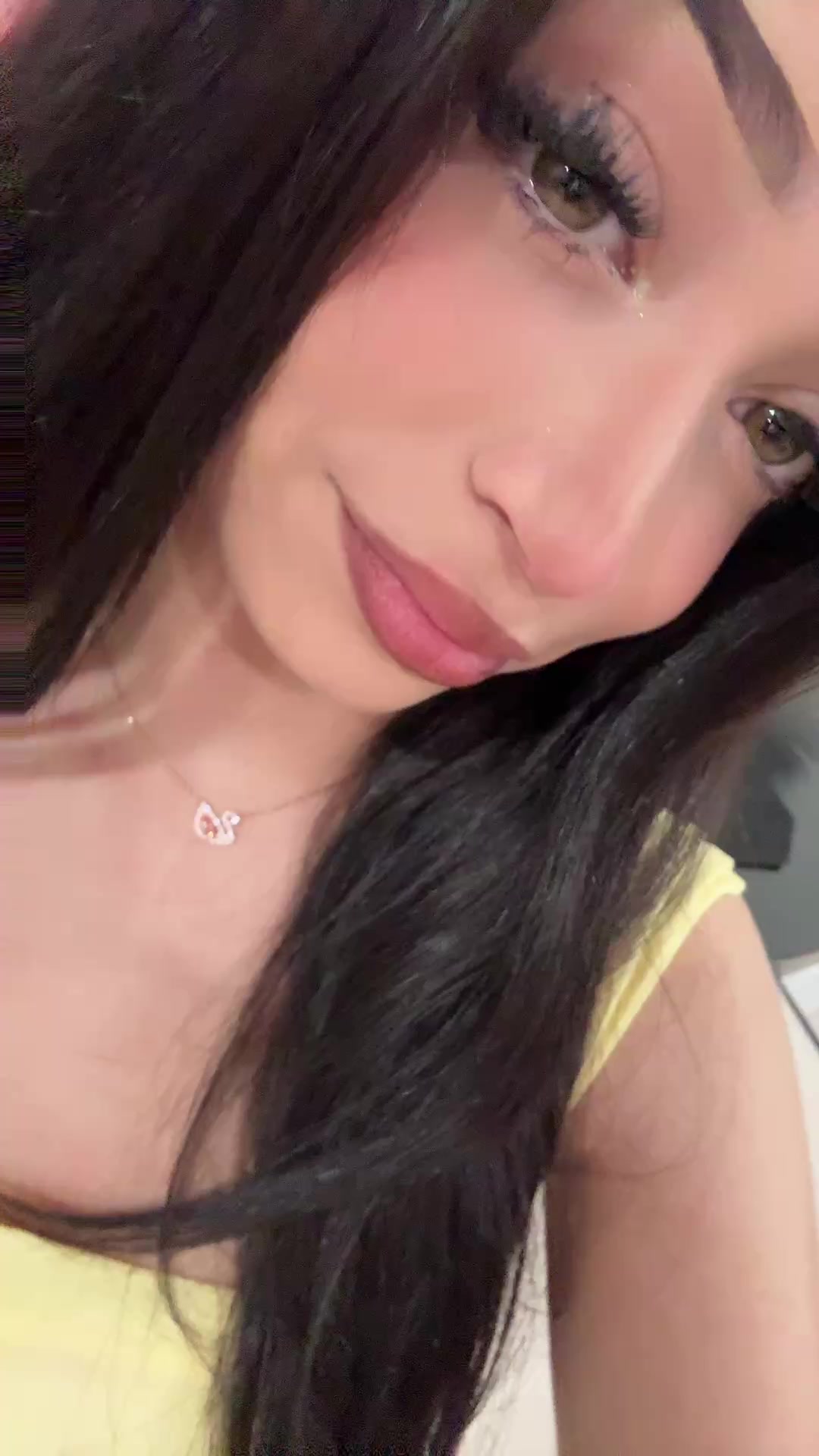 @𝗦 𝗛 𝗜 𝗥 𝗟 𝗘 𝗬