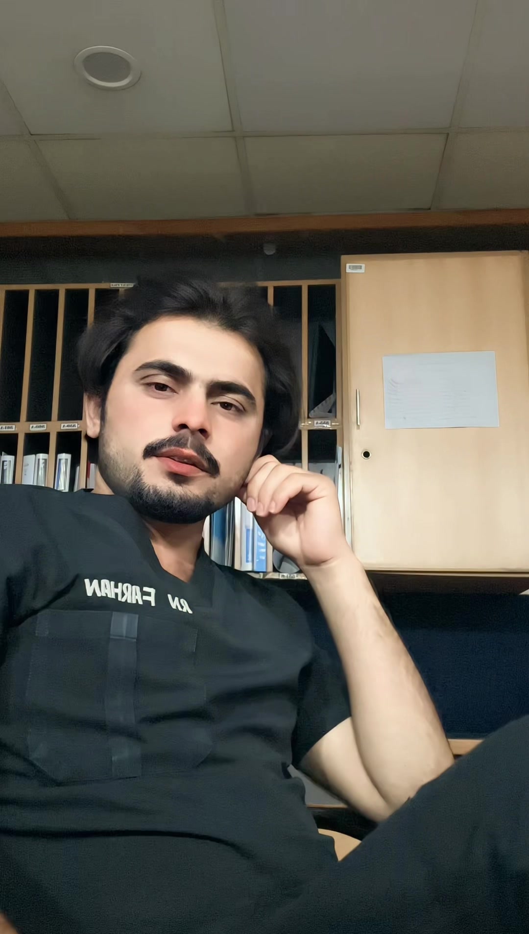 @FARHAN KHAN🦂
