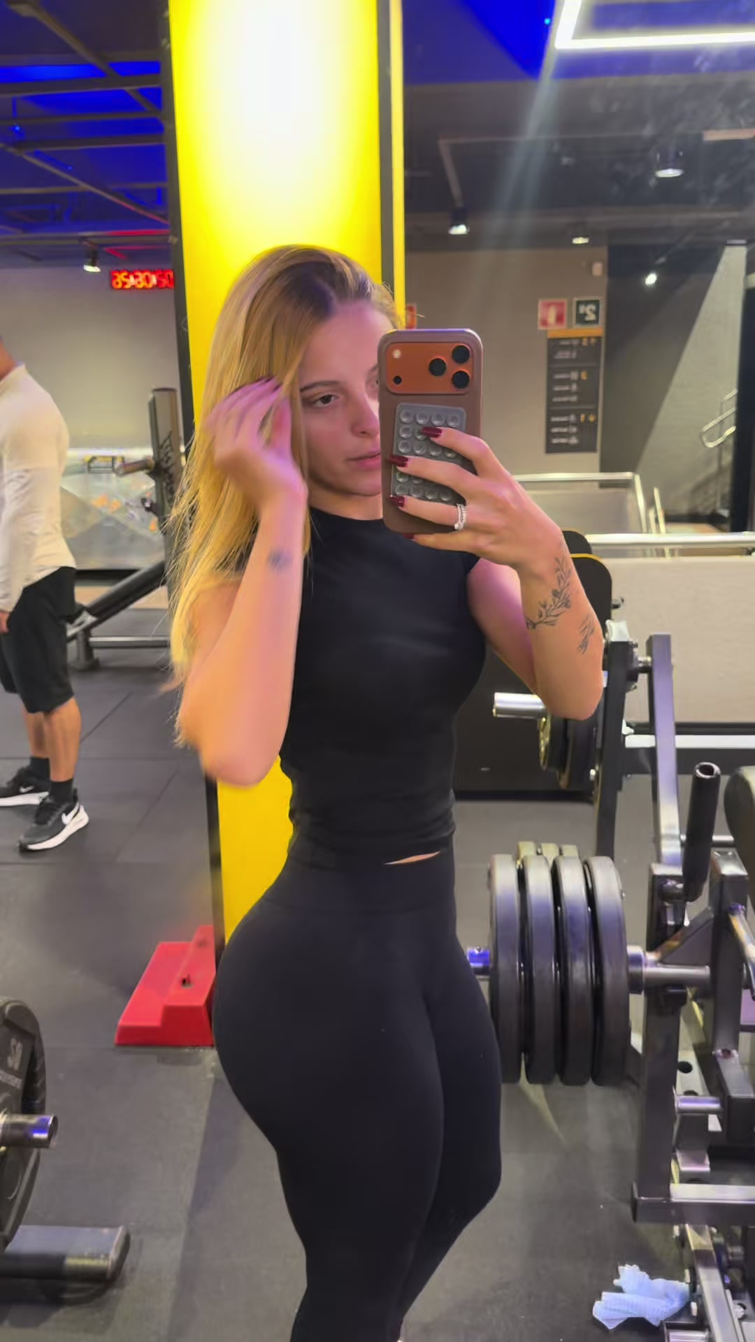 @tozetto