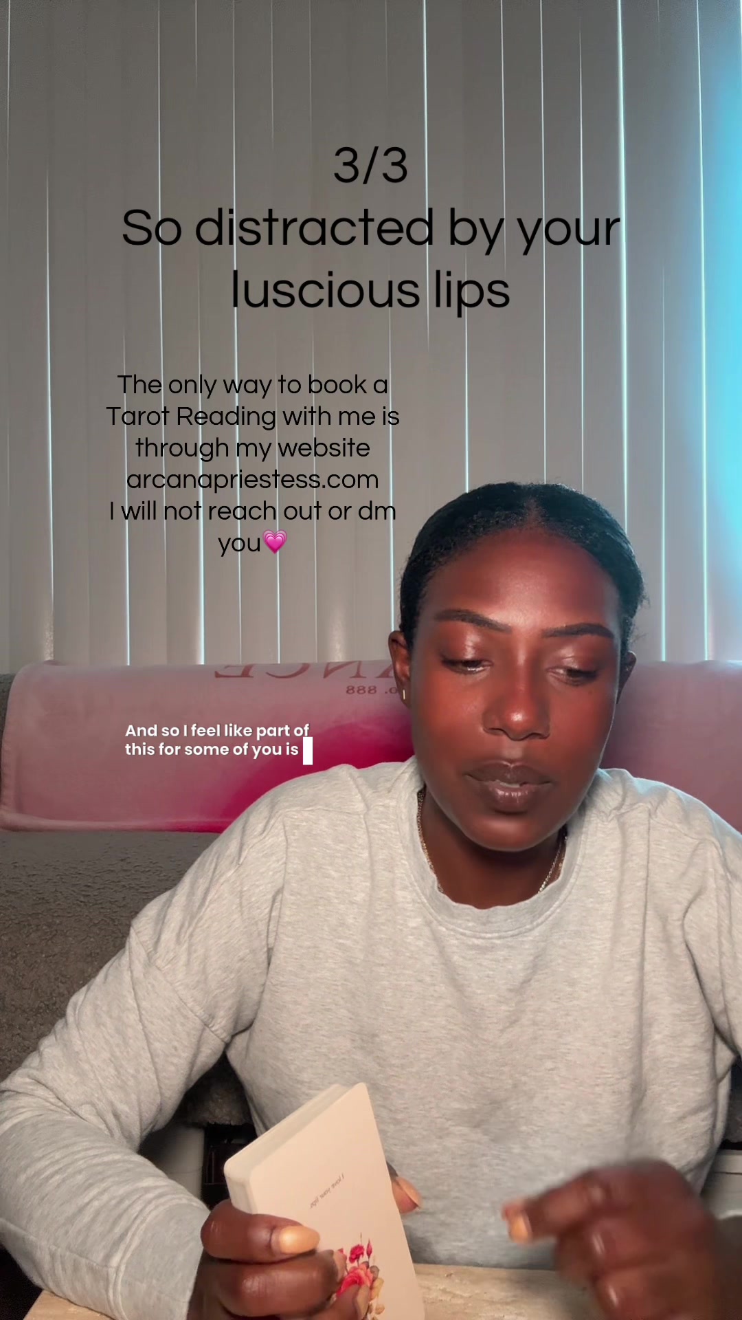 @Arcana Priestess Tarot Reader