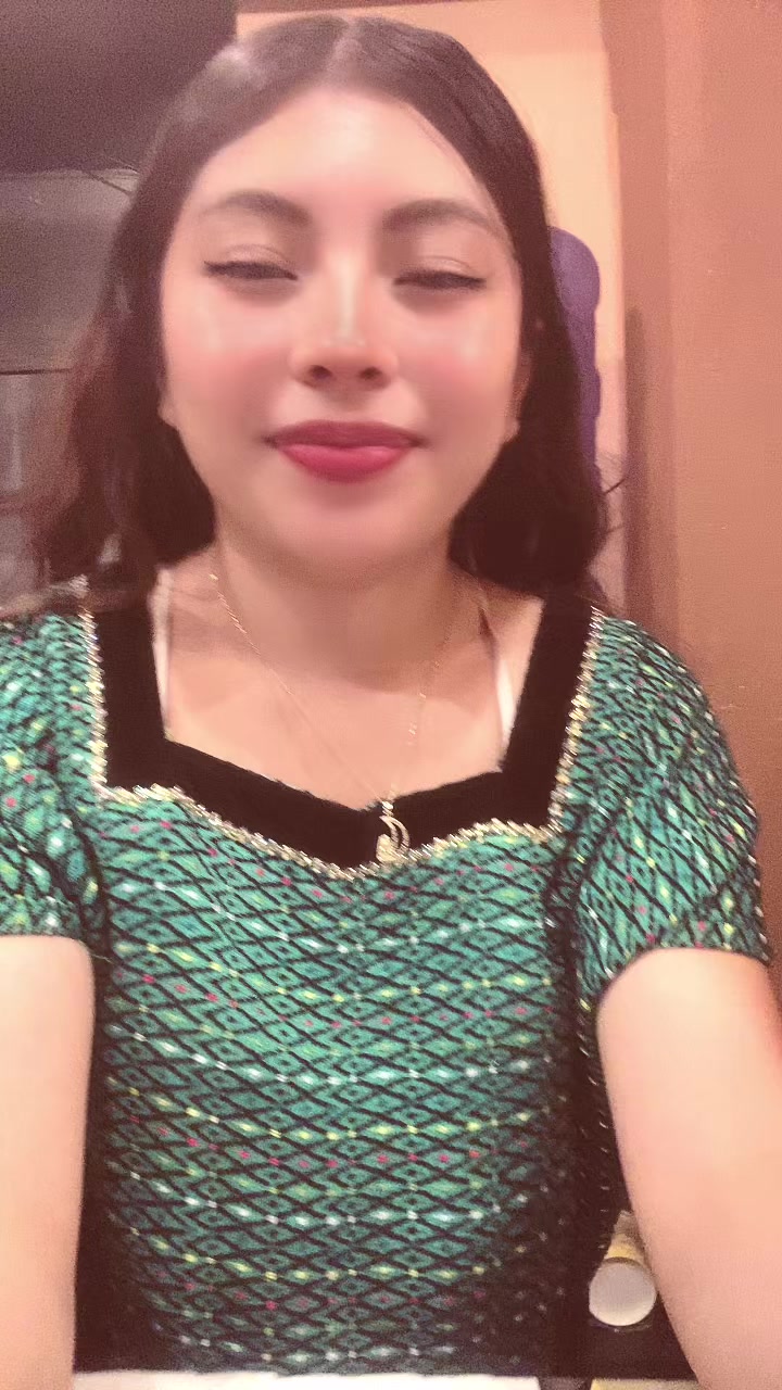 @Cecy✨