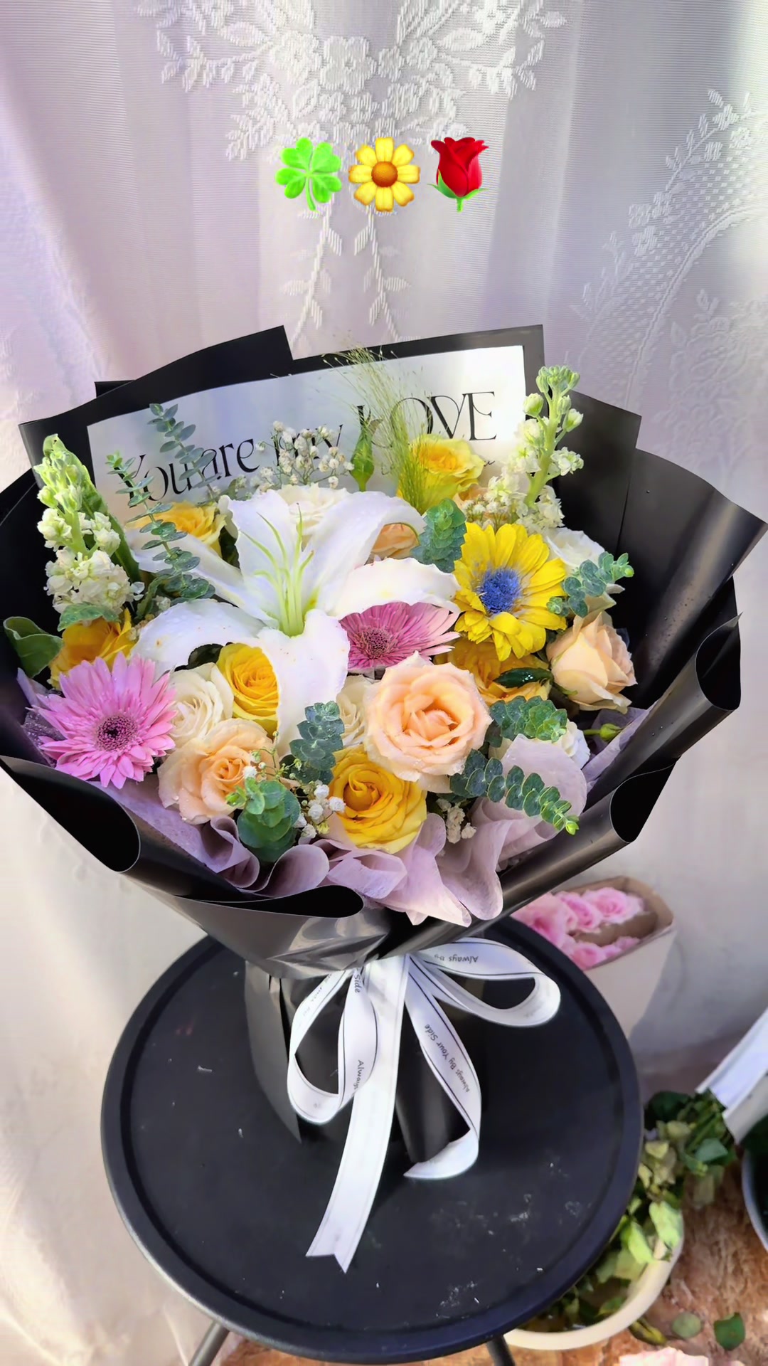 @October Floral (YGN)