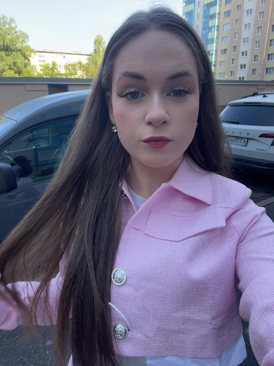 @elissew0