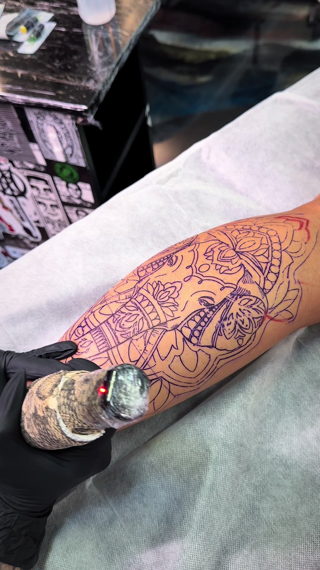 @Obsidian Ink Tattoo