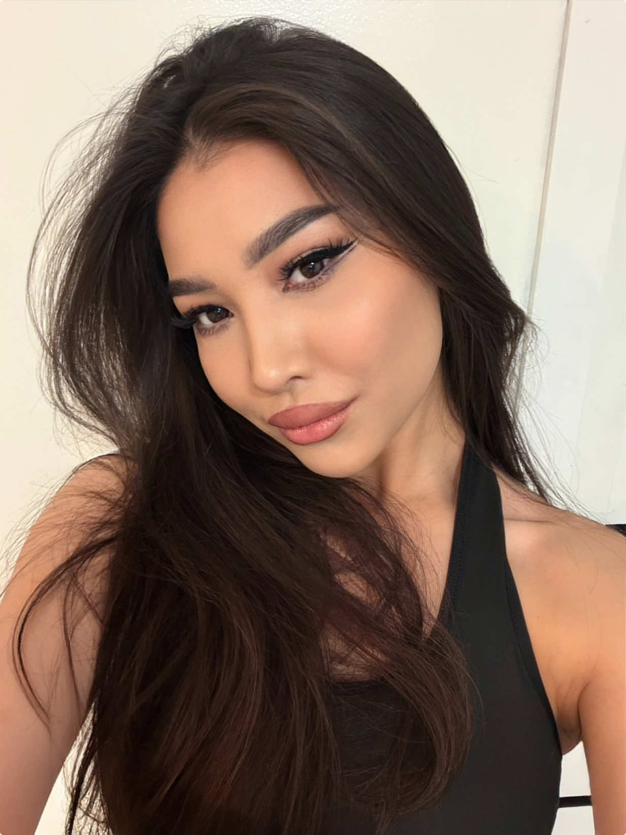 @_itsademi