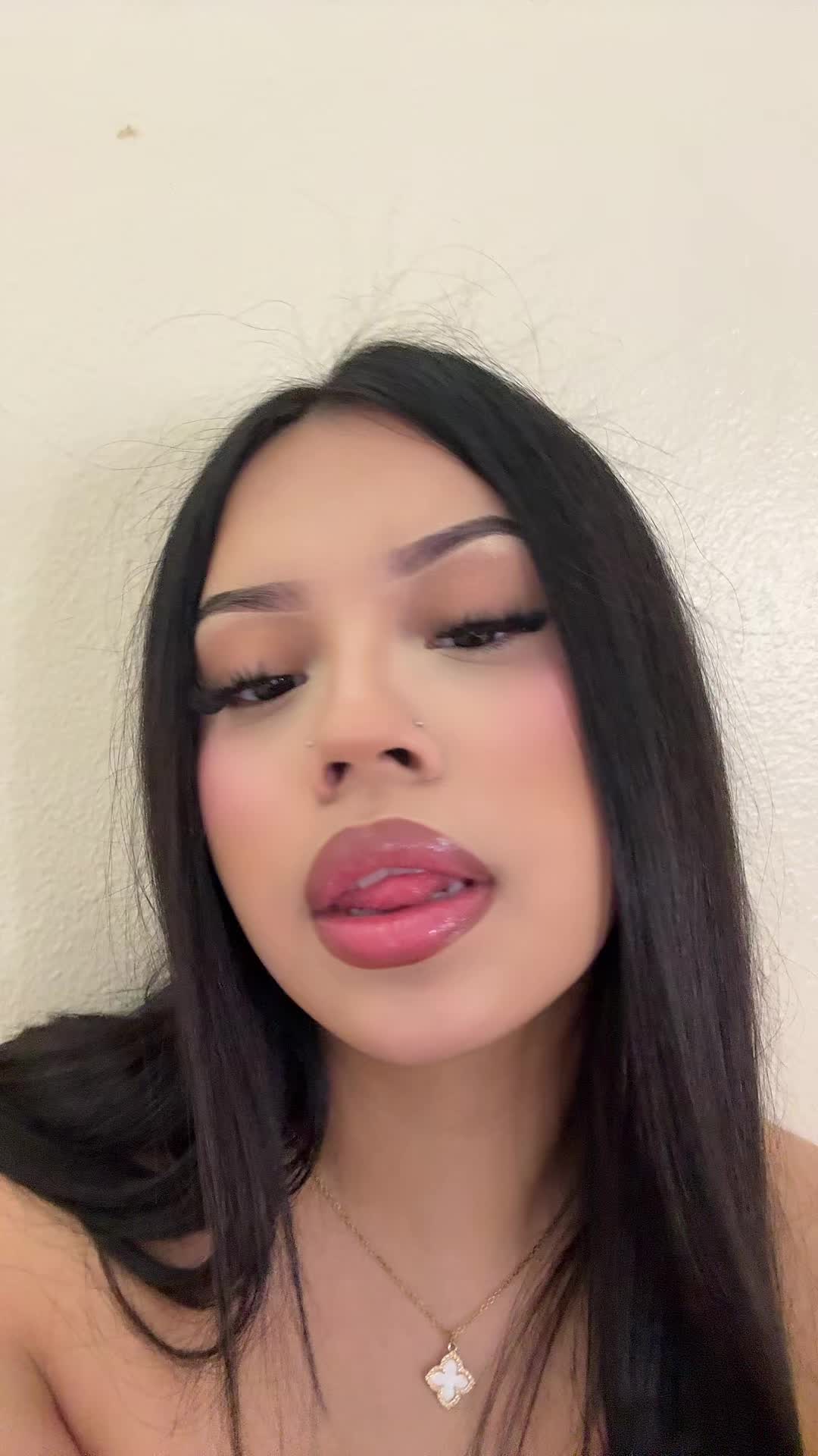 @𝑫𝑬𝑺𝑰