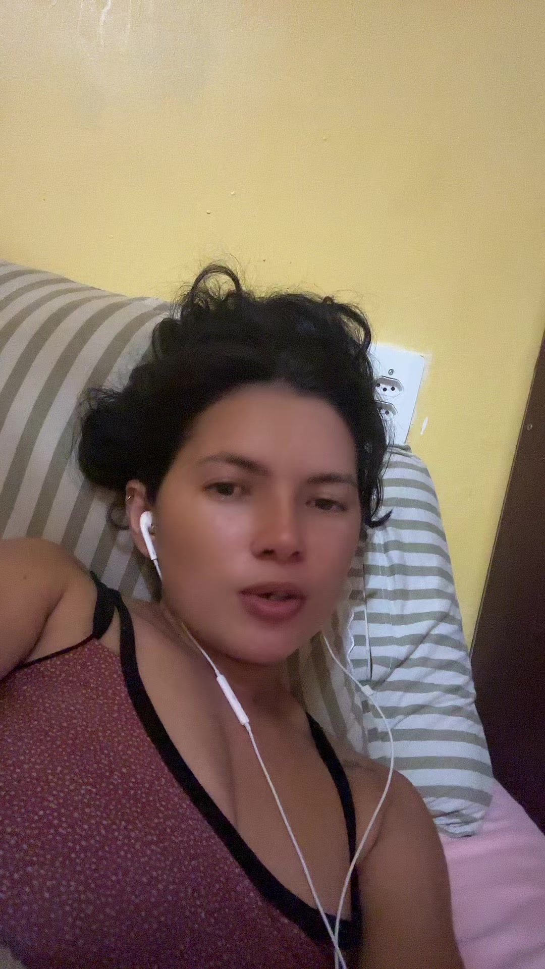 @Leiaalvess