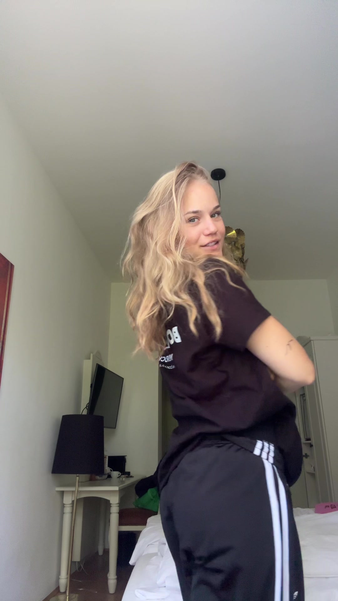 @emily-marie