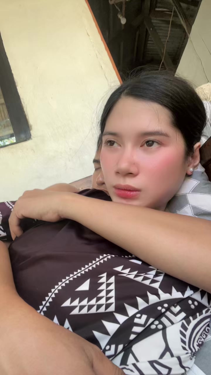 @Maria