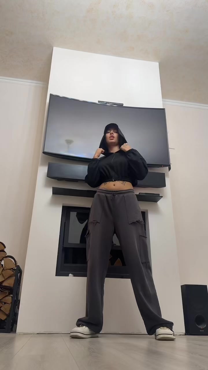 @milkerrykitty