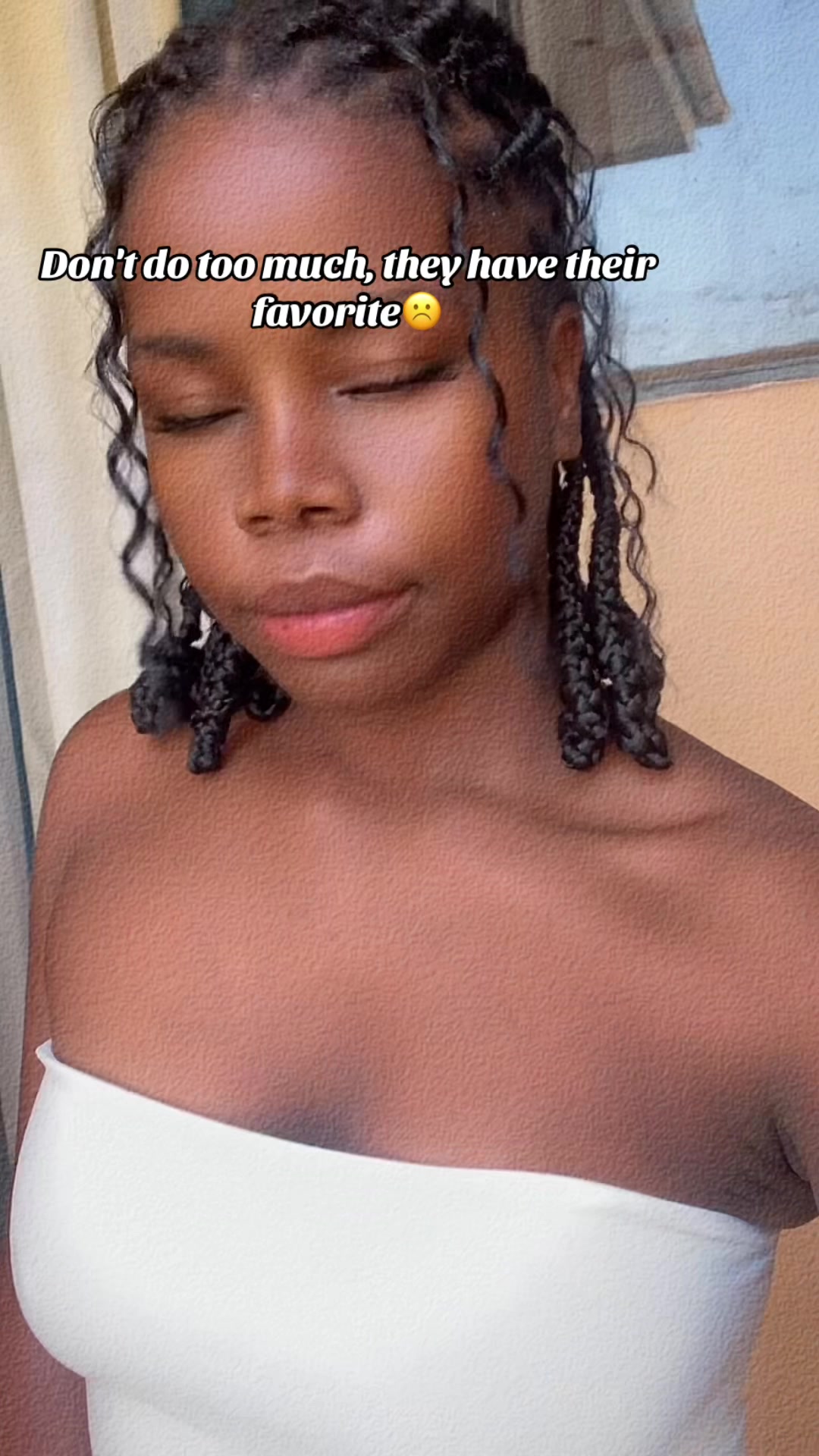 @CAPTION QUEEN 💙