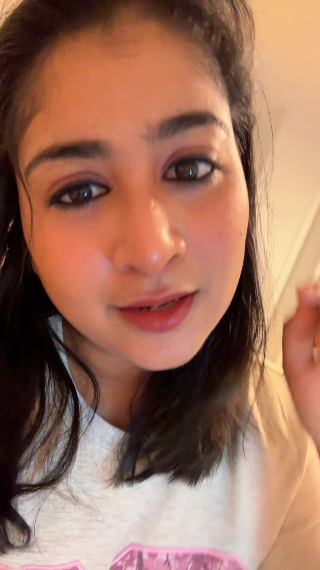 @roshnihannashaji