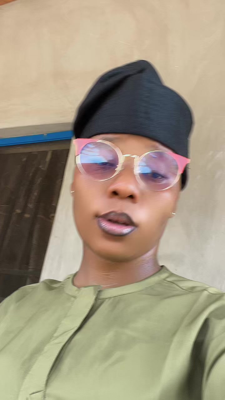 @AYOMIDE 🤞❤️