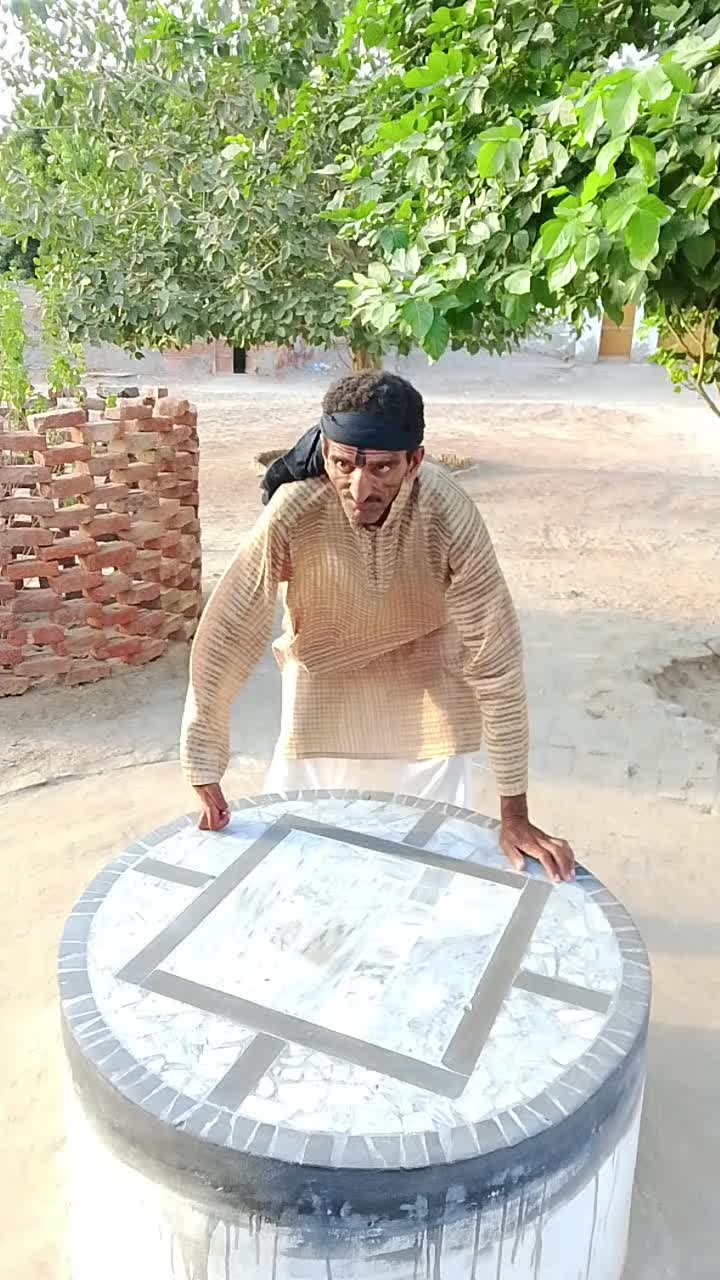 @m Khalid Abbas