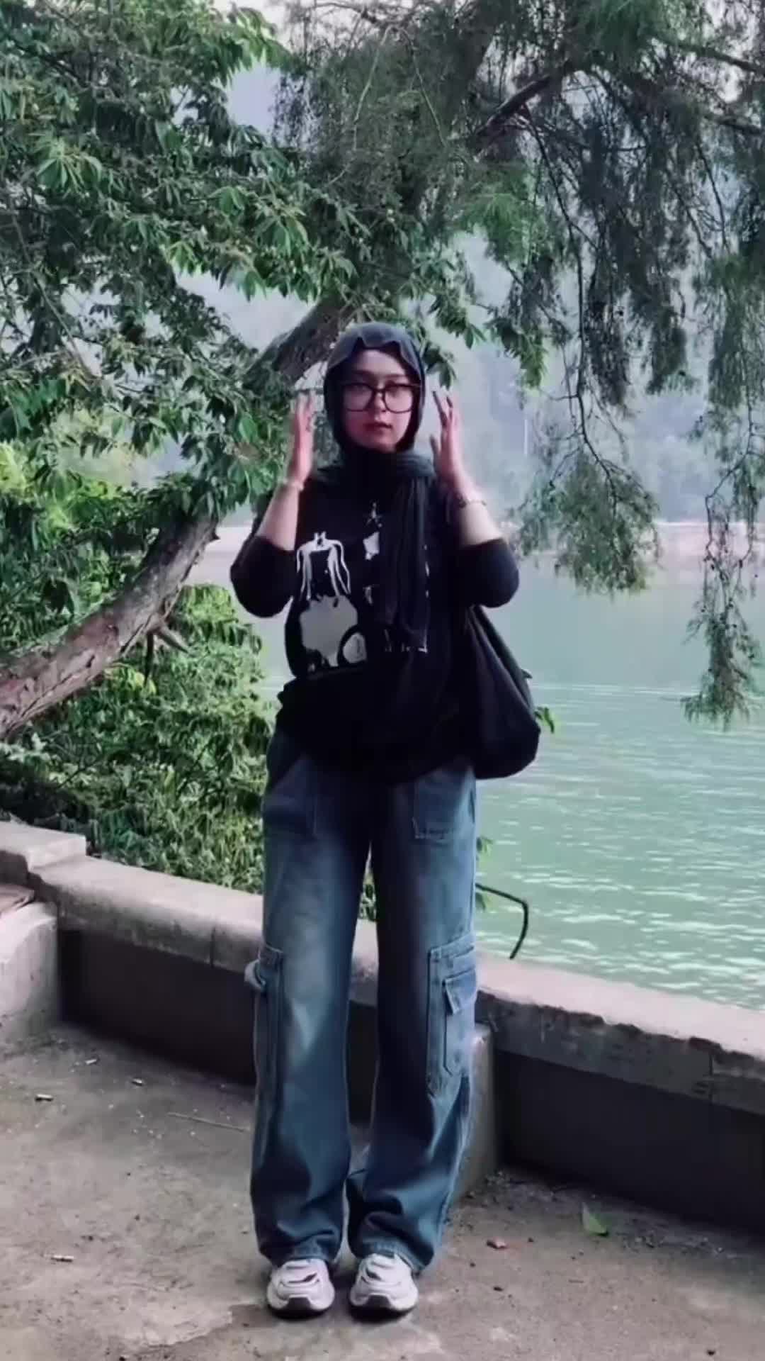 @𝘼𝙮𝙡𝙖𝙖