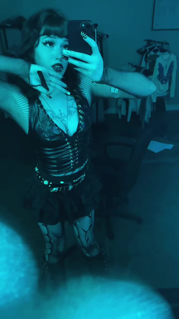 @ghostgirl0425