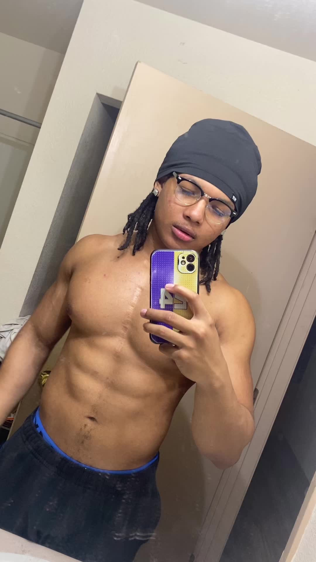 @AvantgetsYouwetta
