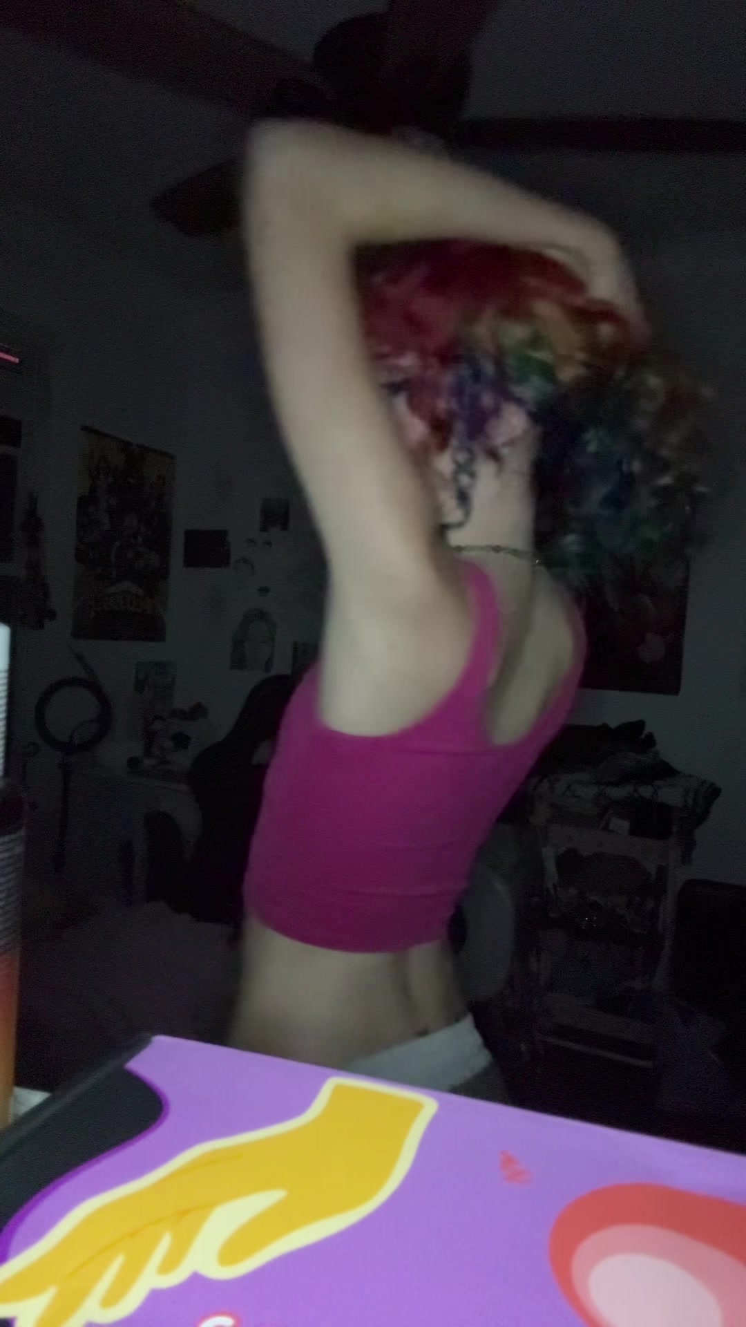 @vailious