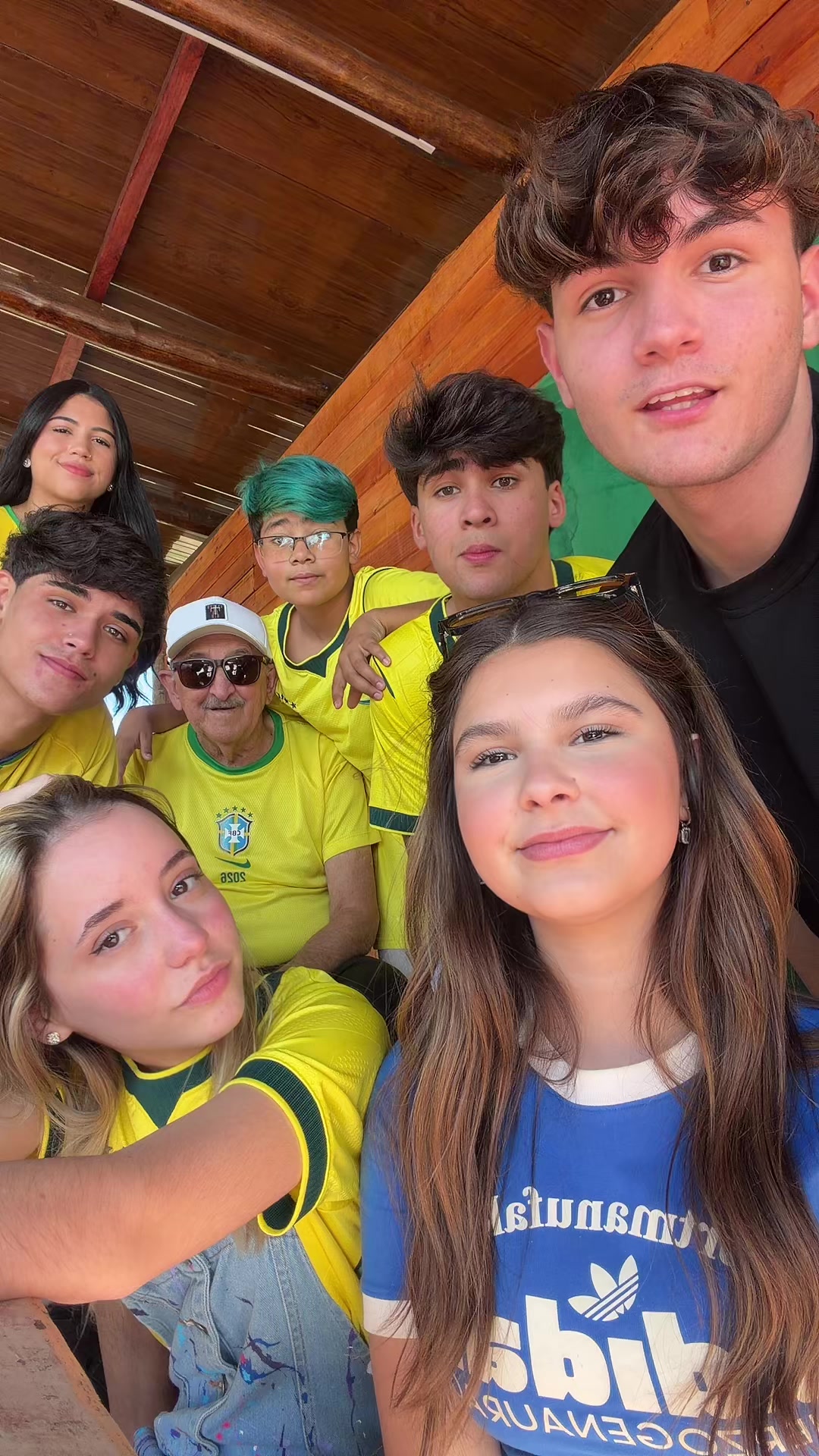 @Thi Medeiros 🤴🏻