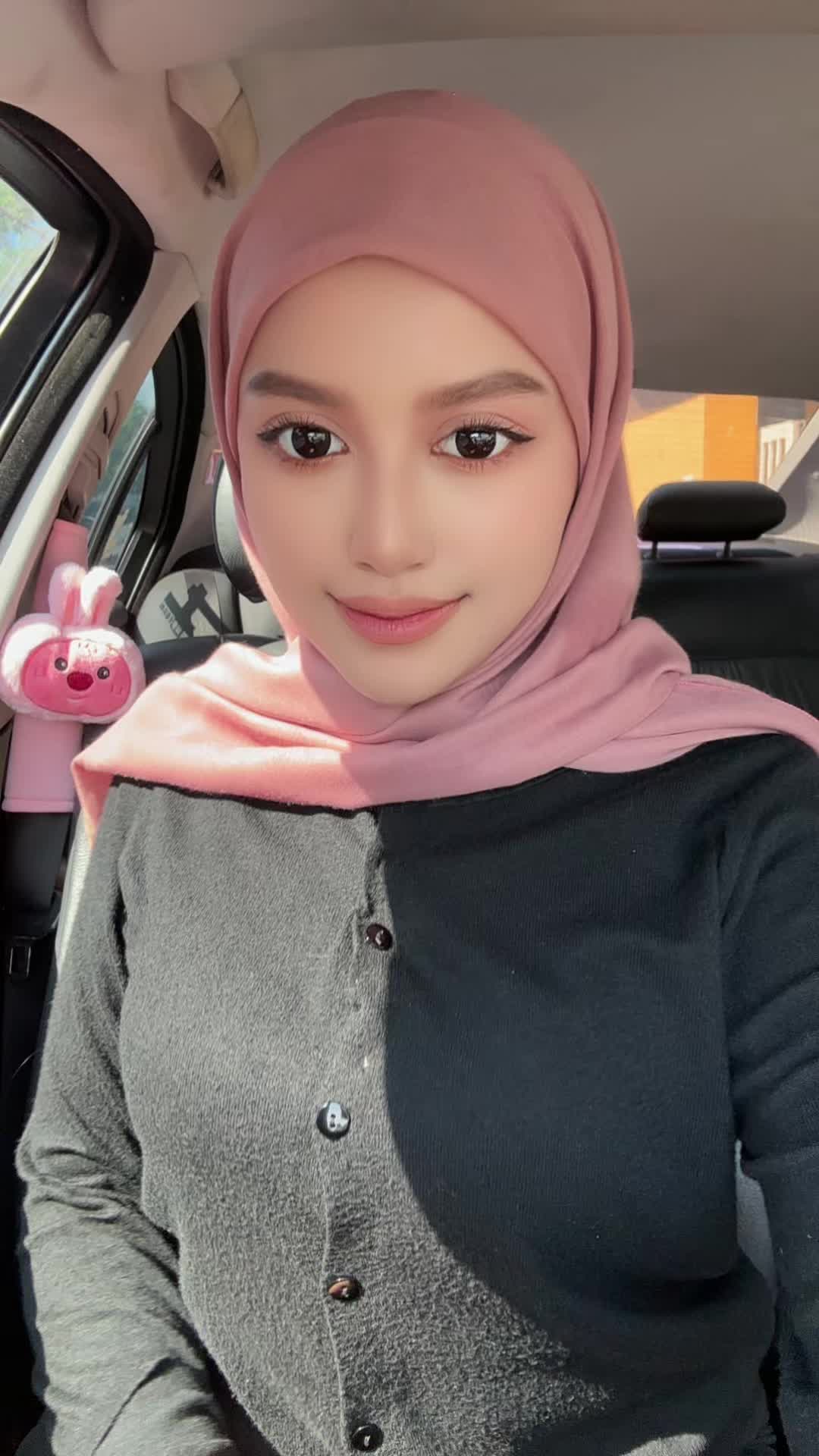 @b 🍓