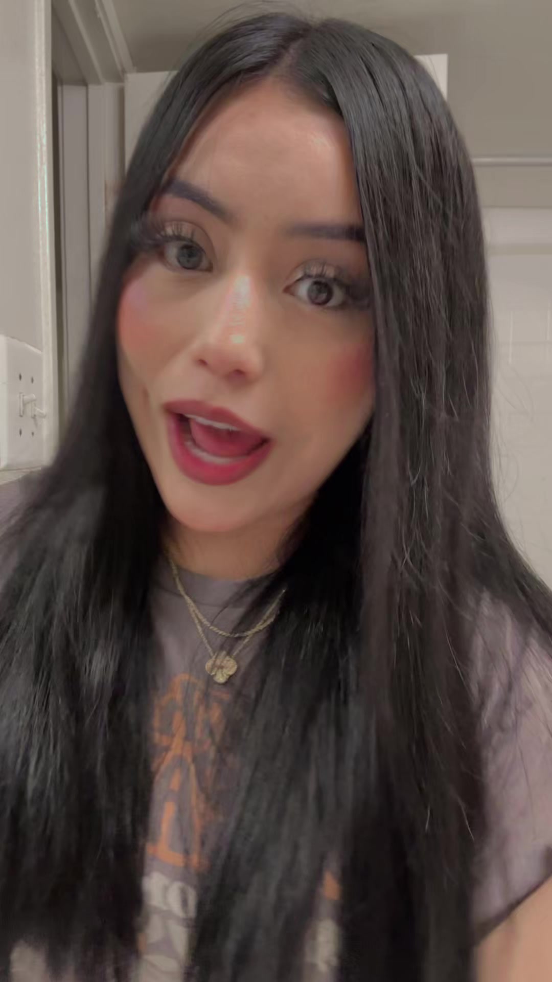 @Emii🍇