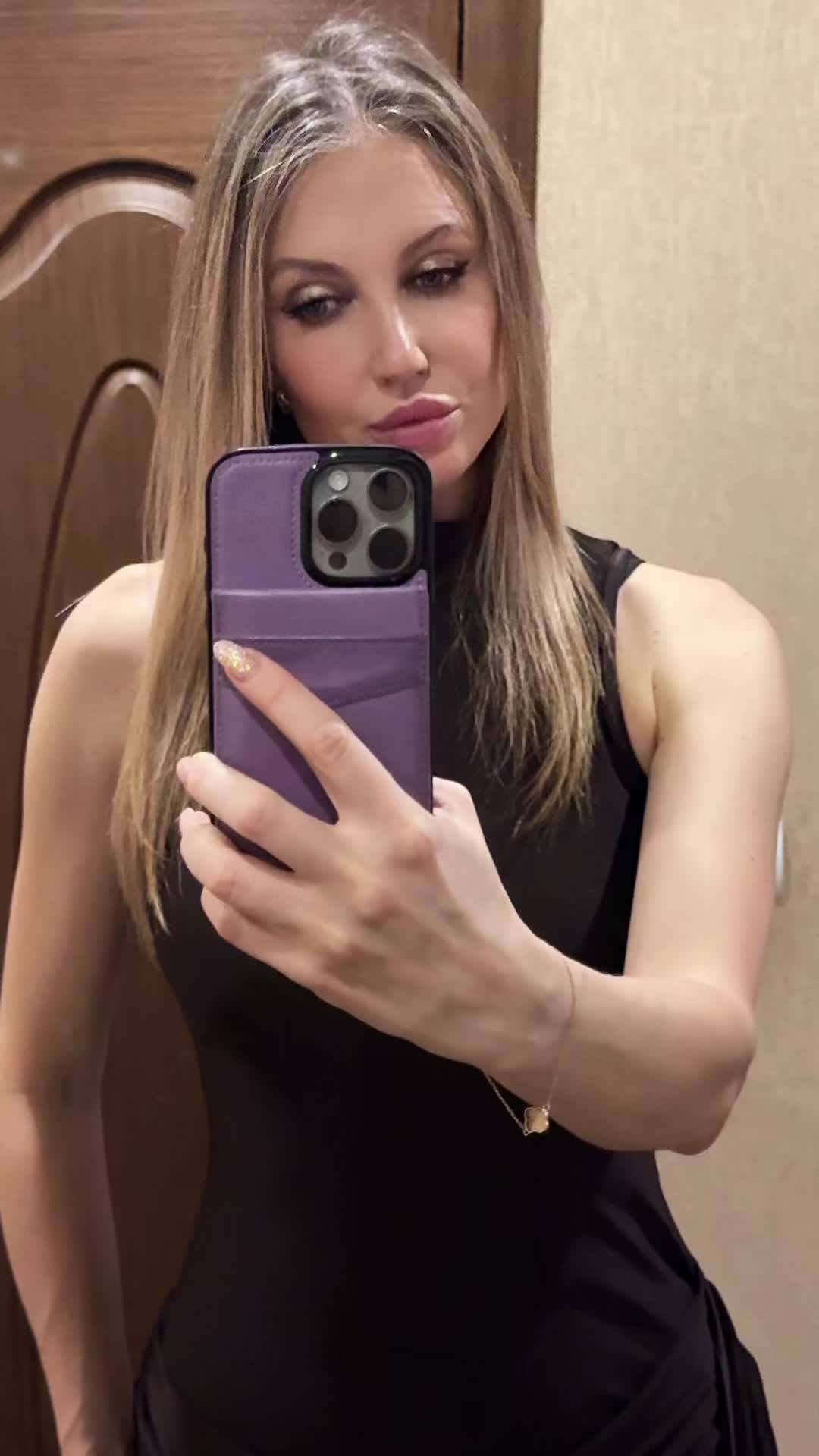 @❤️💋💋💋❤️