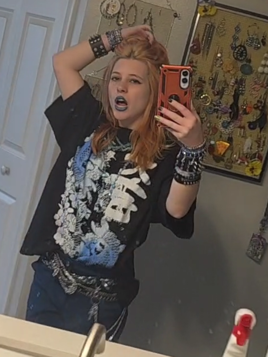 @Jaylee_exists