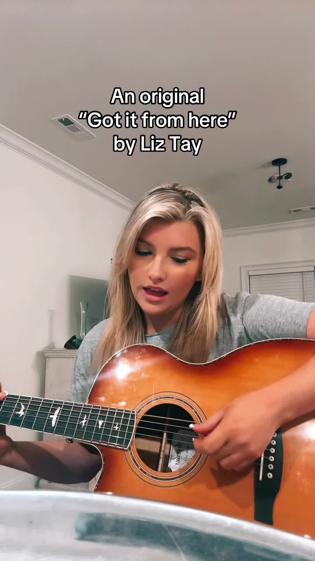 @LIZ TAY