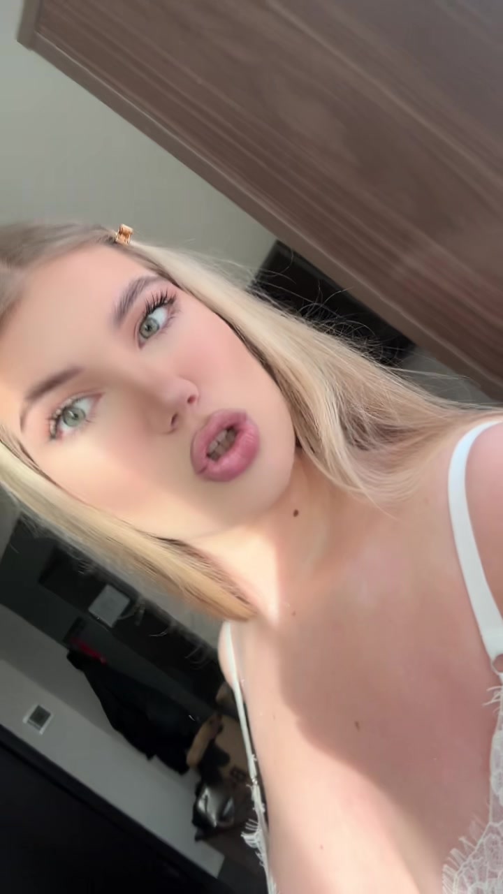 @🦋🤍