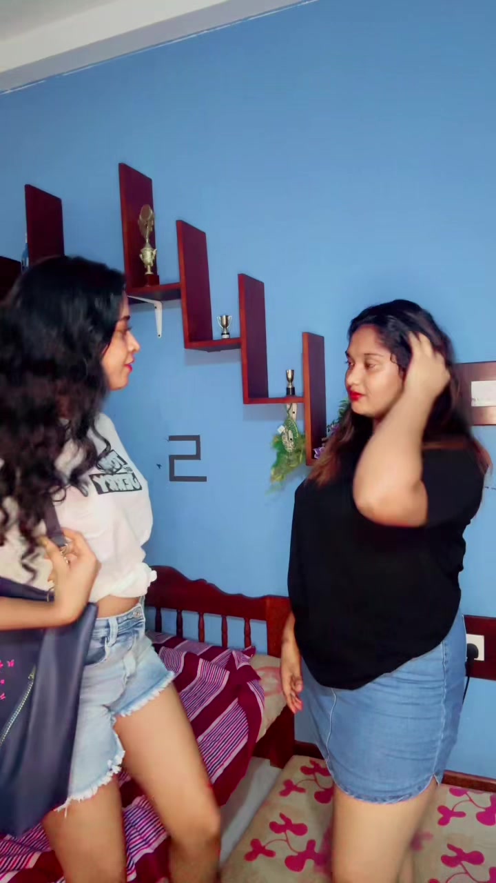 @චූටී 𝐠𝐢𝐫𝐥⇝💋🧚♀️