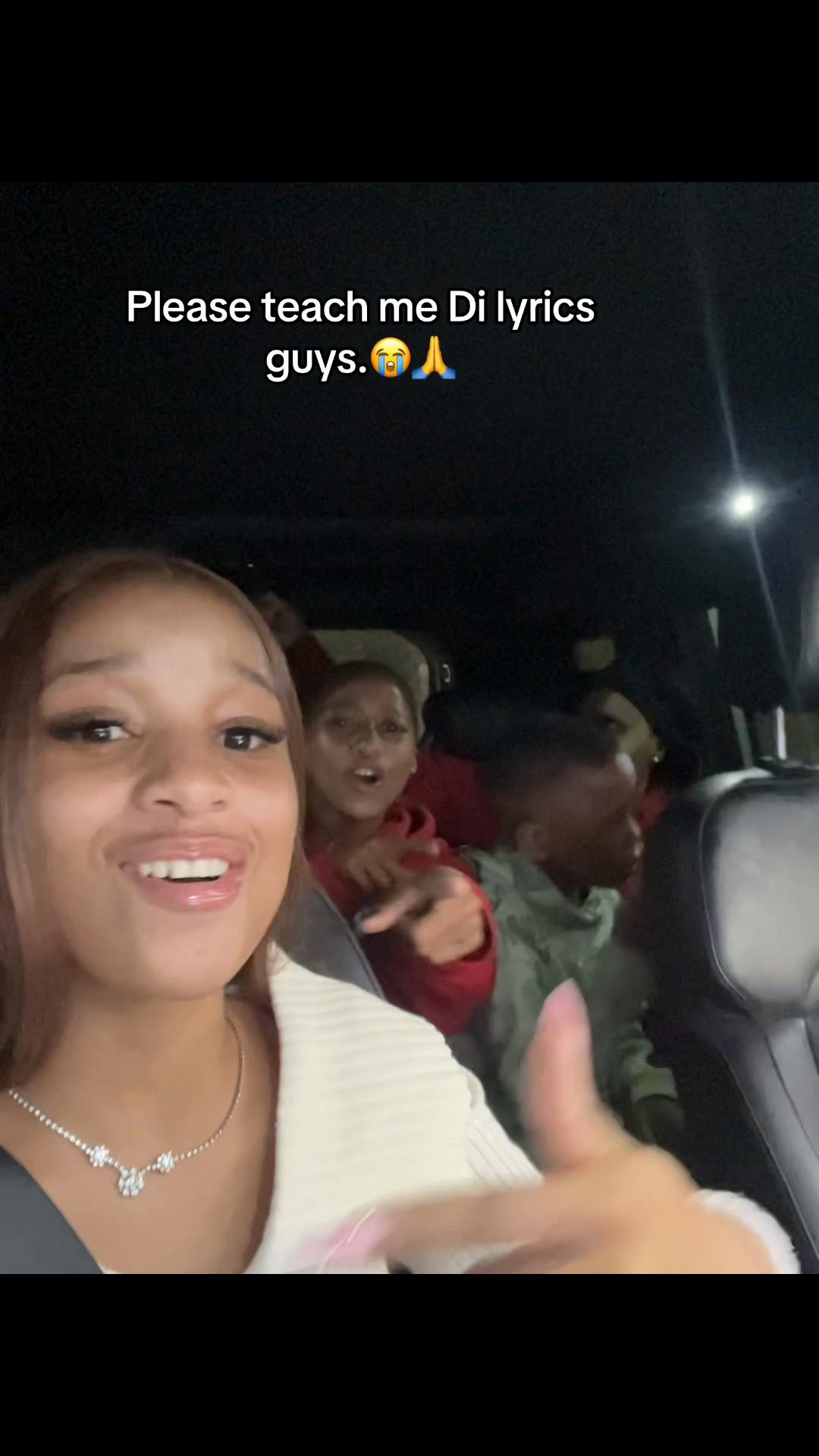 @aisha kamogelo