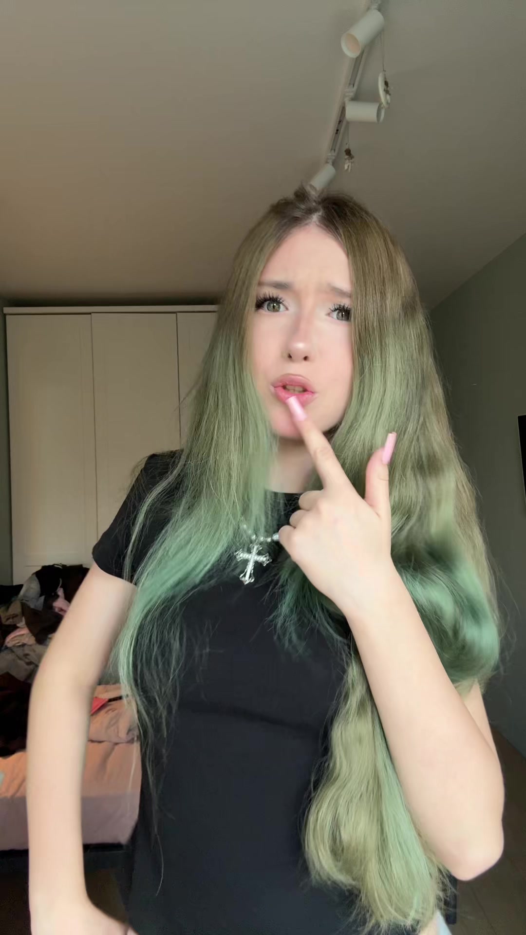 @грин тисака ✌🏻