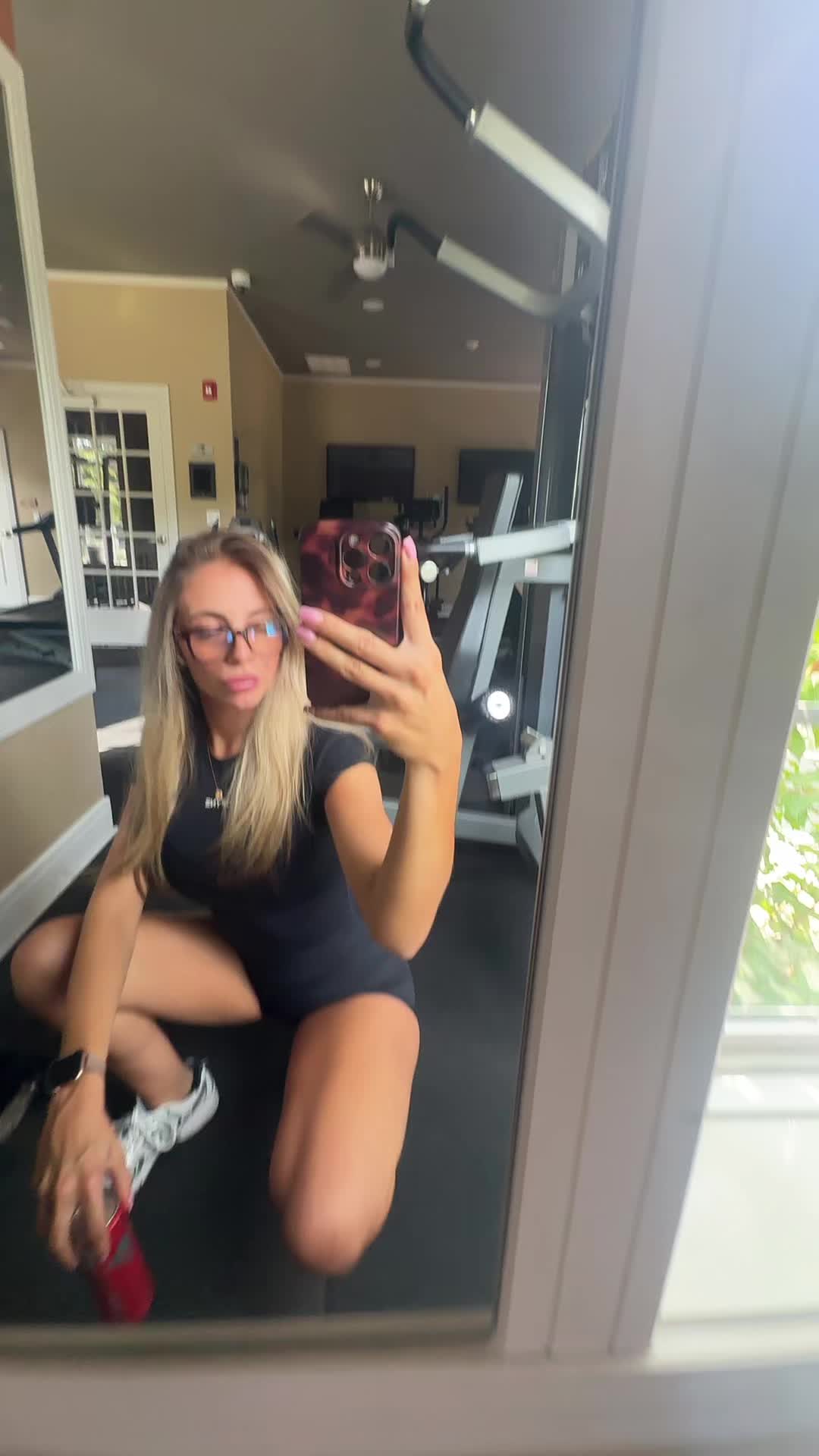 @meganlake🍒🐆🪩