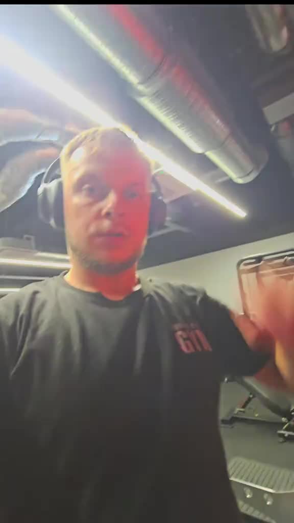 @Maciej