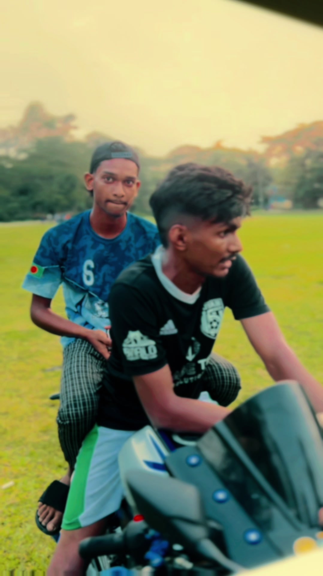 @👉ফিসলা মাজিদ👈