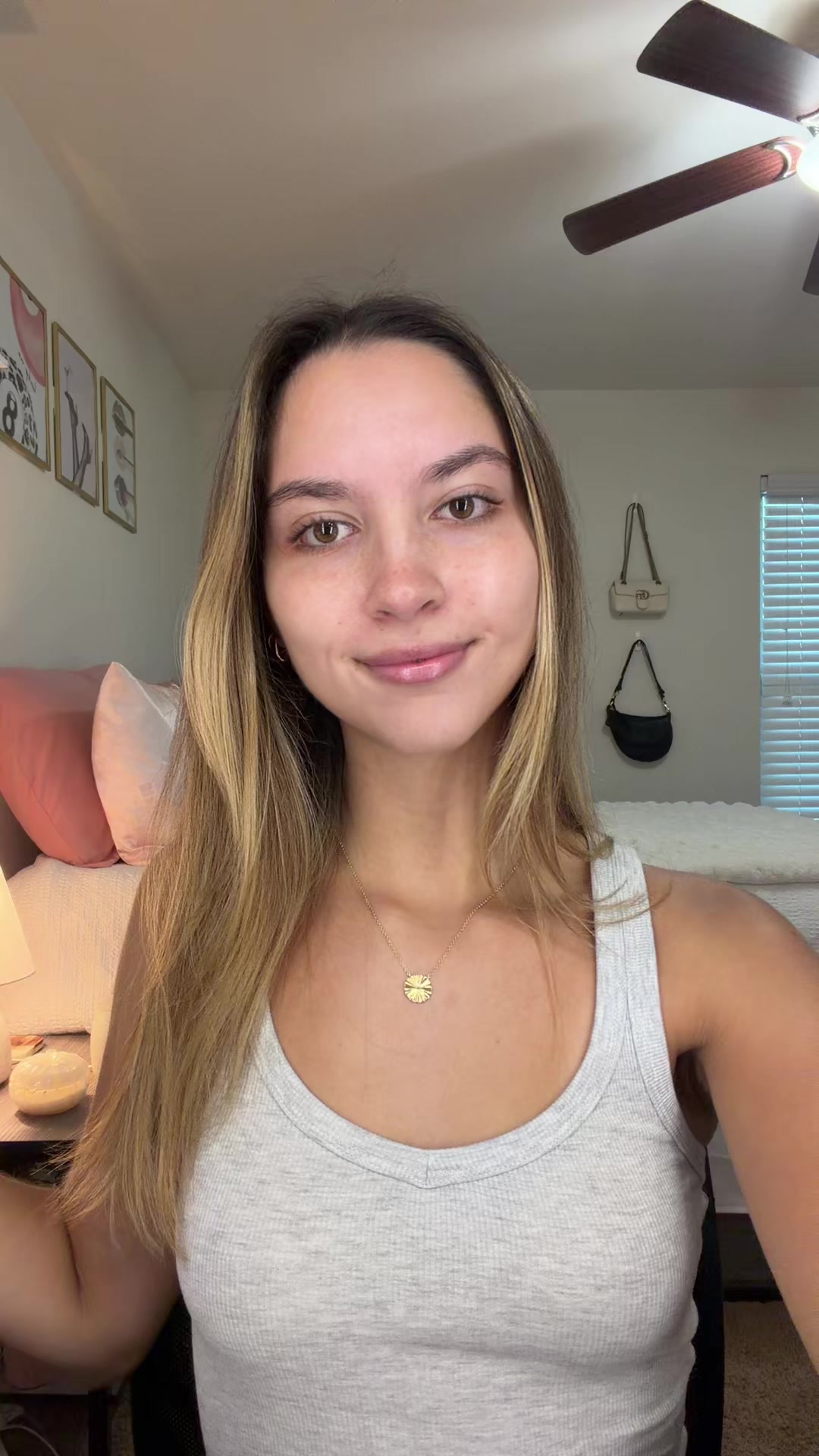 @juliaawhitaker