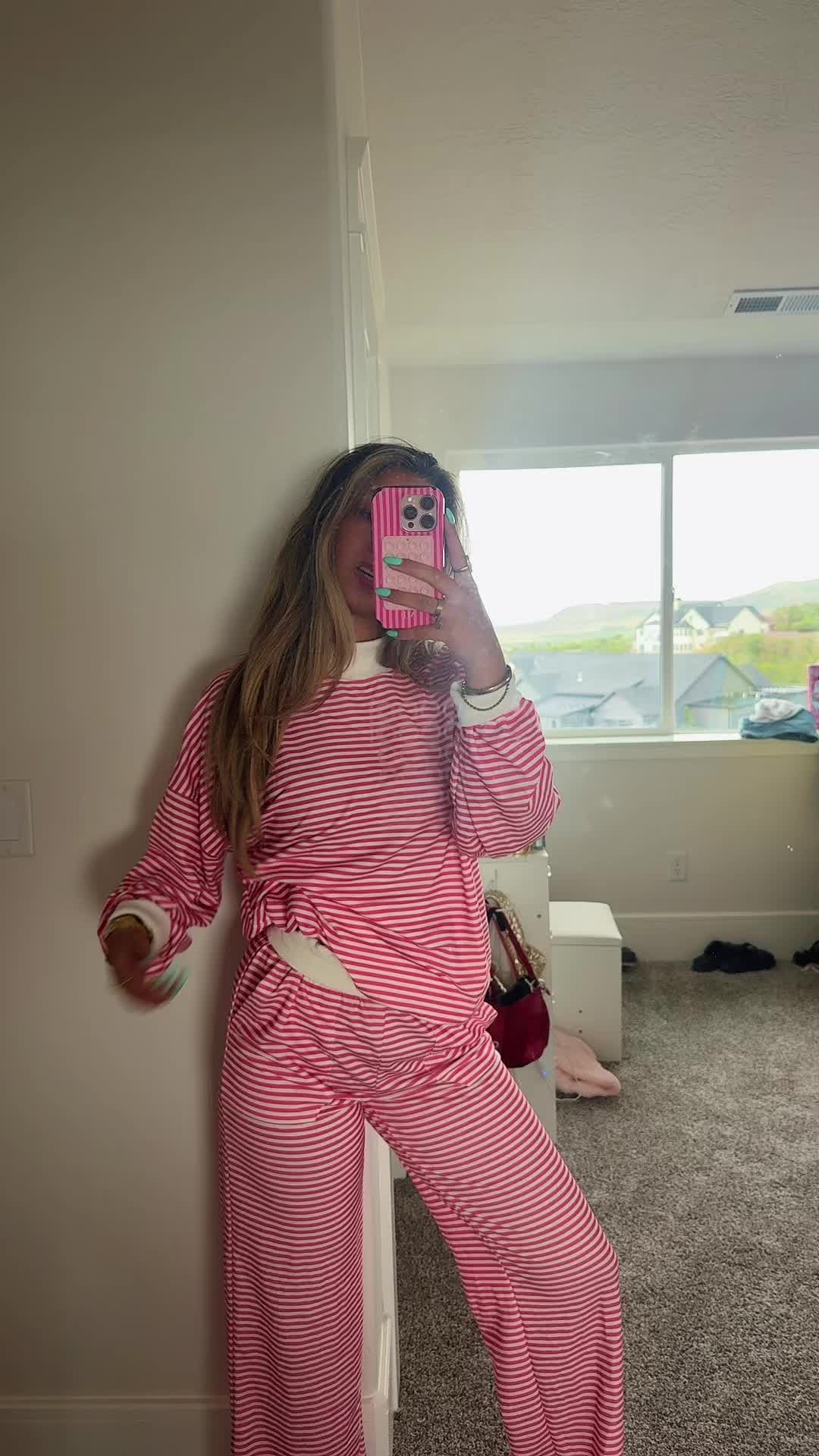 @makennaaa ๐