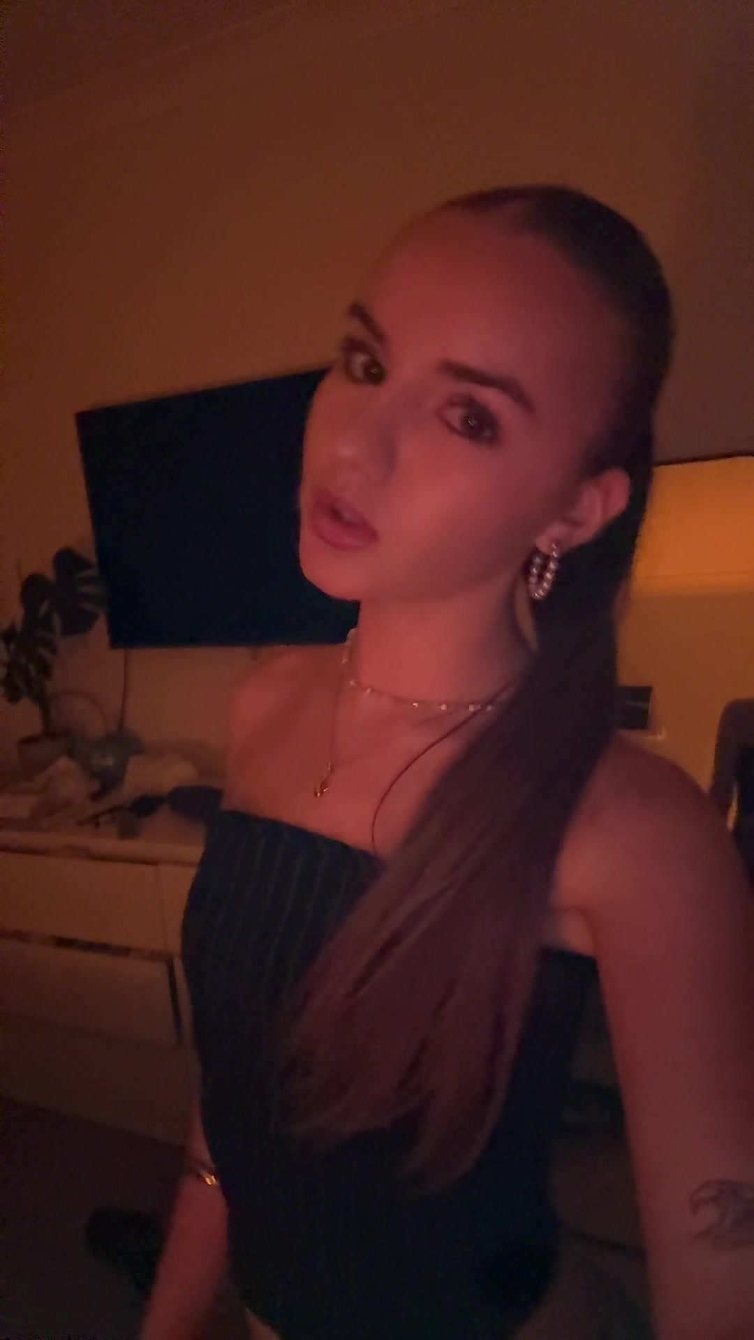 @kayla_atkins