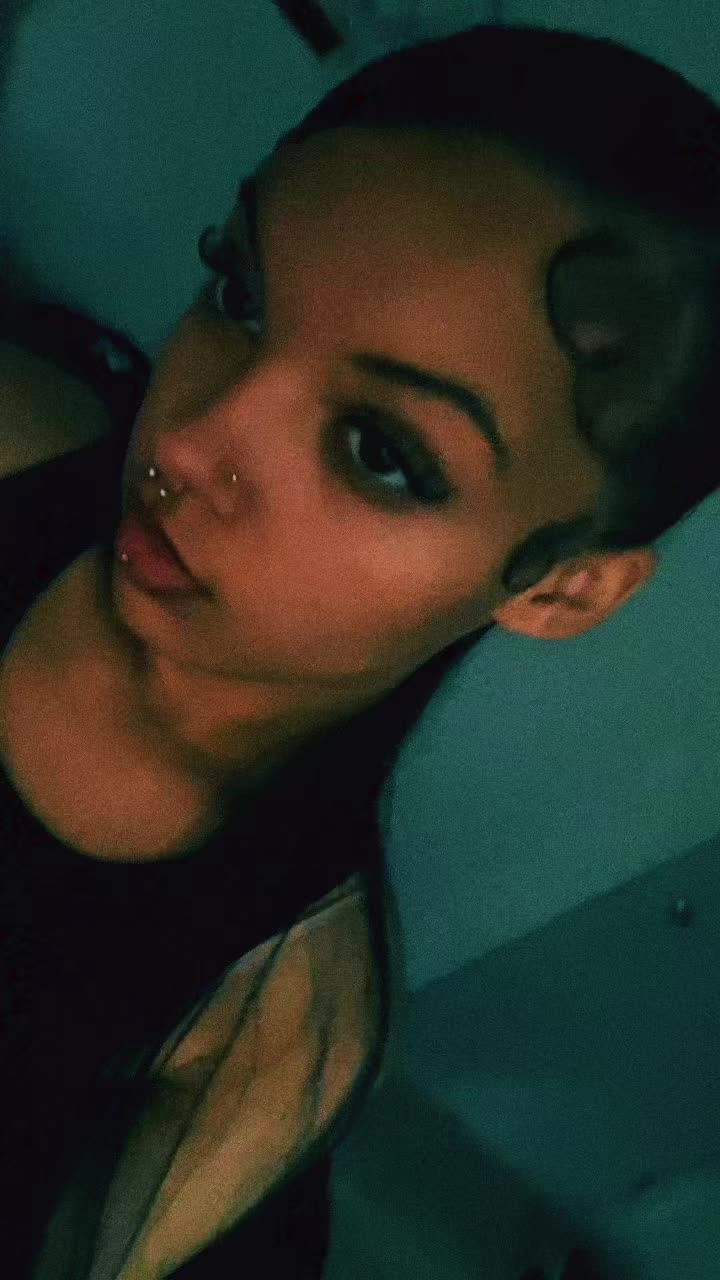 @stfuu