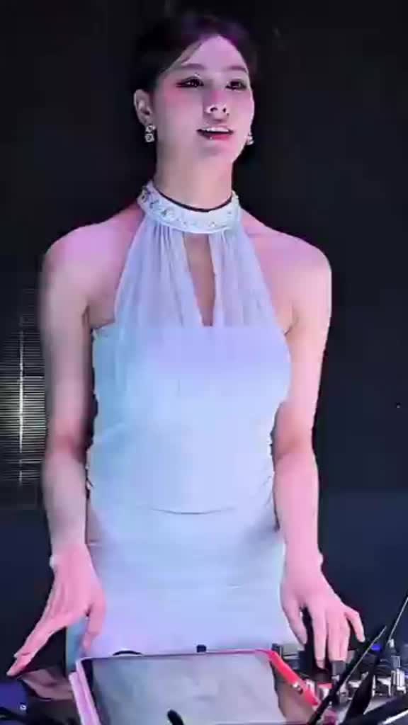@🦋Jennifer Tjhai🦋