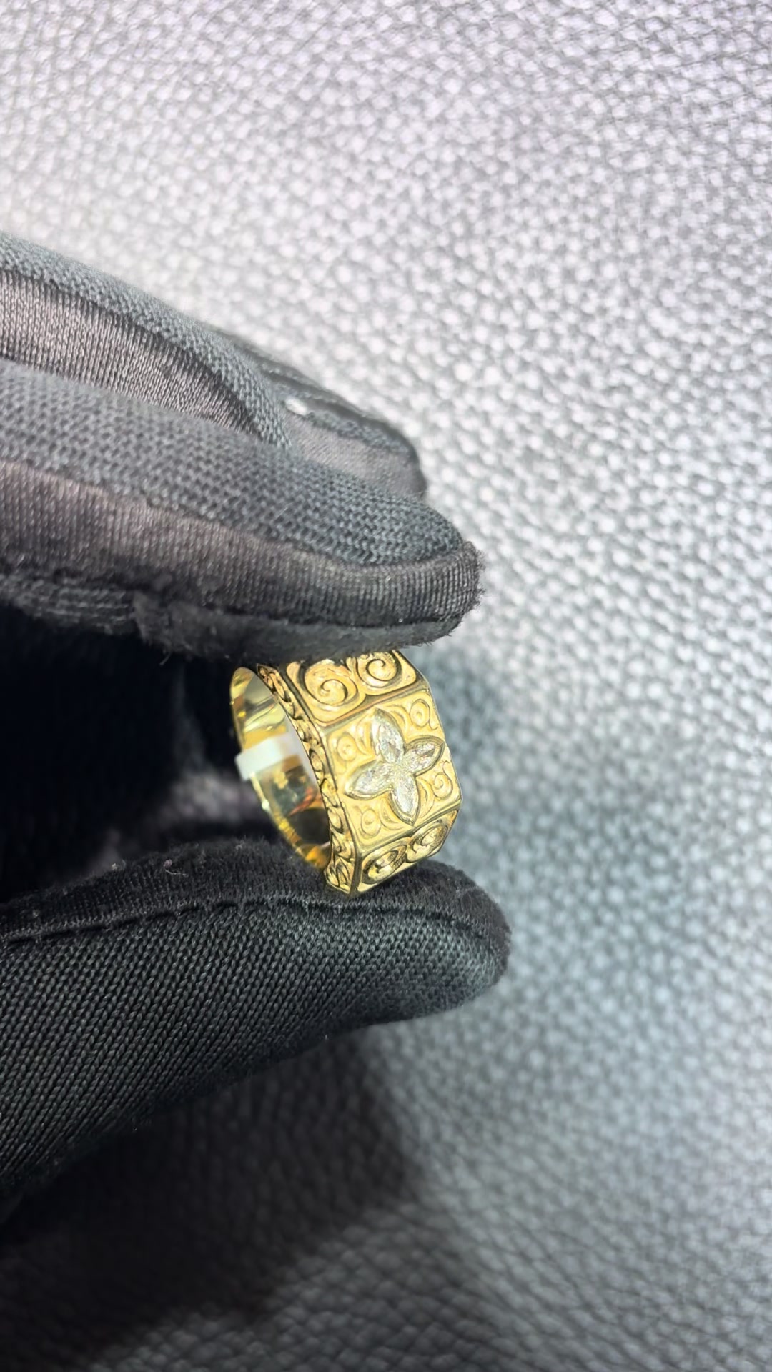 @onewayjewelry